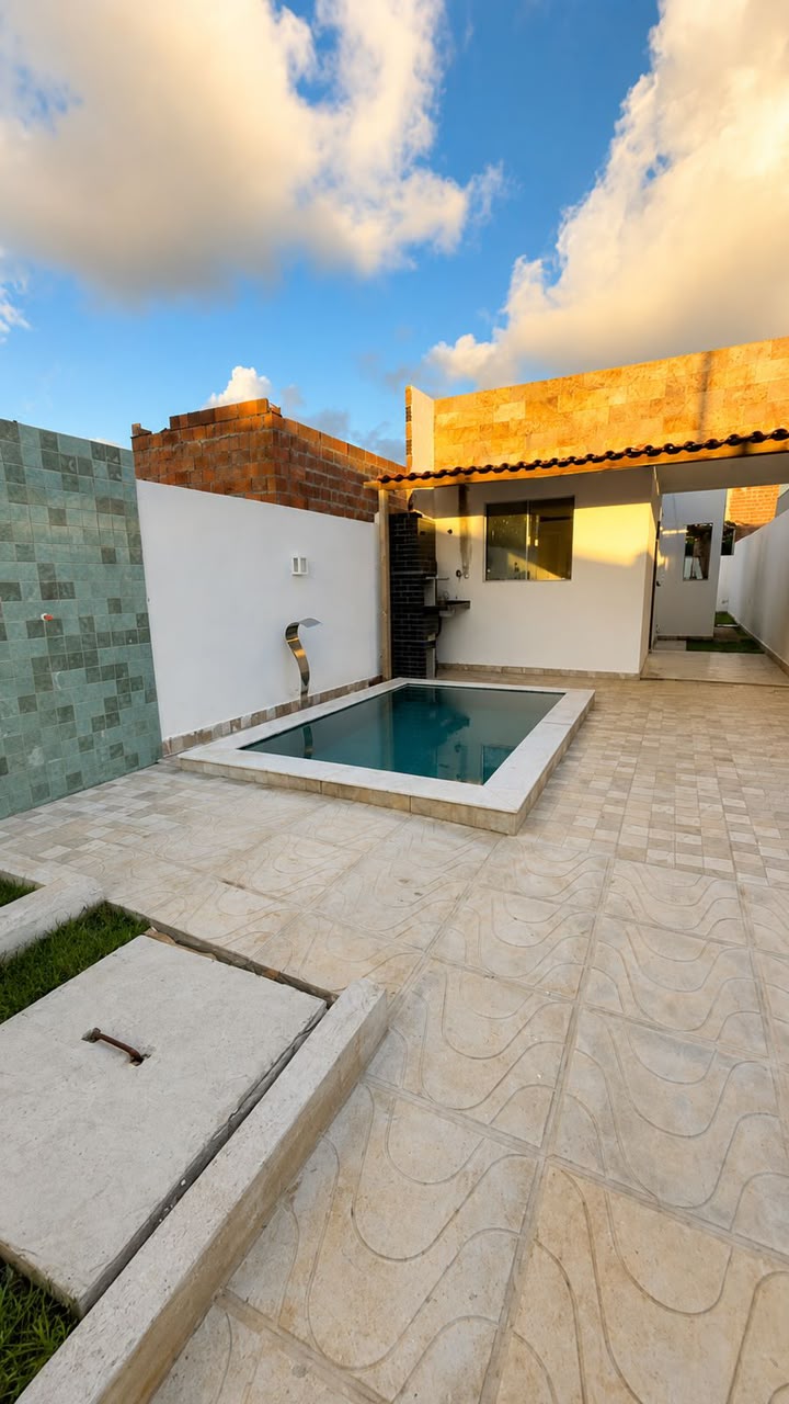Piscina privativa da casa pronta em Jacumã